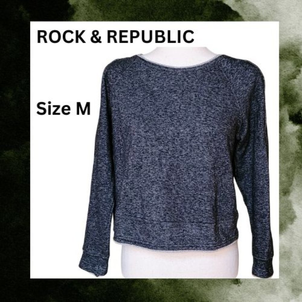 Rock & Republic Grey Crop Sweatshirt Crew Neck batwing studded sleeves SZ M